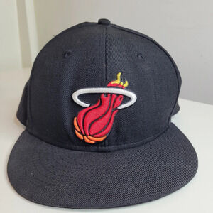 New Era Miami Heat NBA Hardwood Classics Fitted Hat Size 7⅜